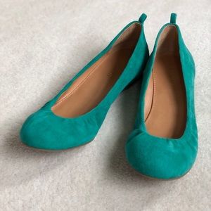 [NEW] Nine West Carmen Flats in Suede Leather